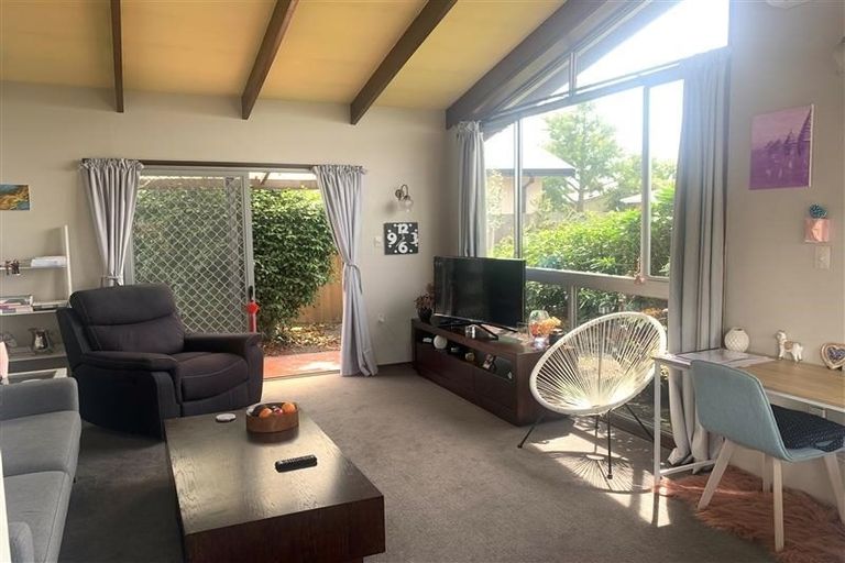 Photo of property in 9b Westmorland Place, Bishopdale, Christchurch, 8053