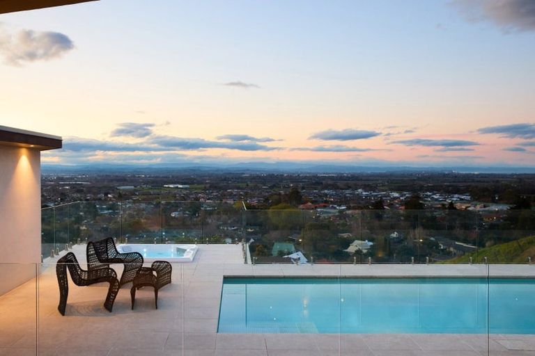 Photo of property in 151 Durham Drive, Havelock North, 4130