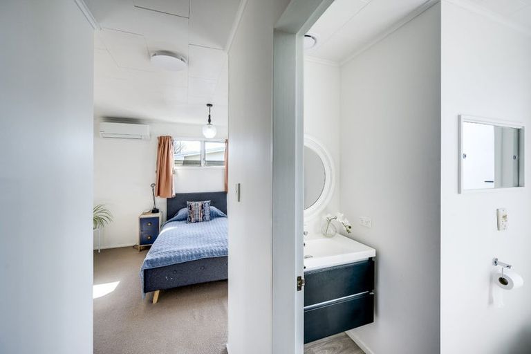 Photo of property in 43 Salisbury Avenue, Tamatea, Napier, 4112