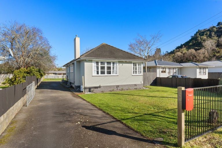 Photo of property in 43 Lewis Avenue, Aramoho, Whanganui, 4500