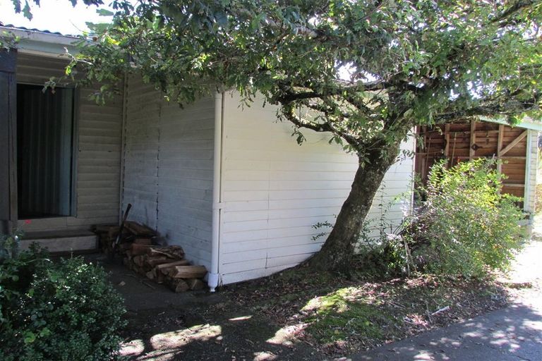 Photo of property in 33 Stafford Street, Blackball, 7804