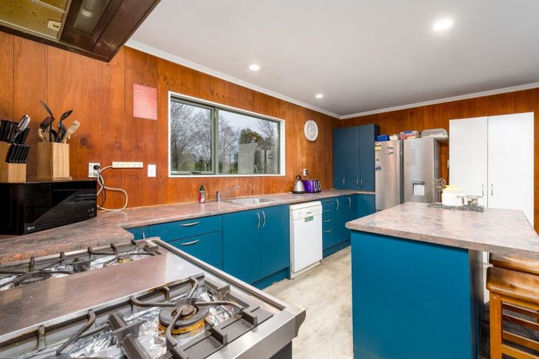 Photo of property in 124 Waihao Back Road, Waimate, 7979