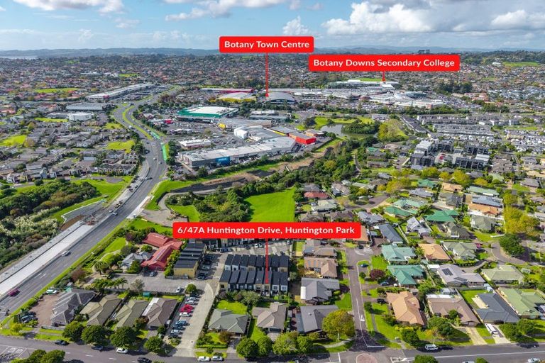 Photo of property in 6/47a Huntington Drive, Huntington Park, Auckland, 2013