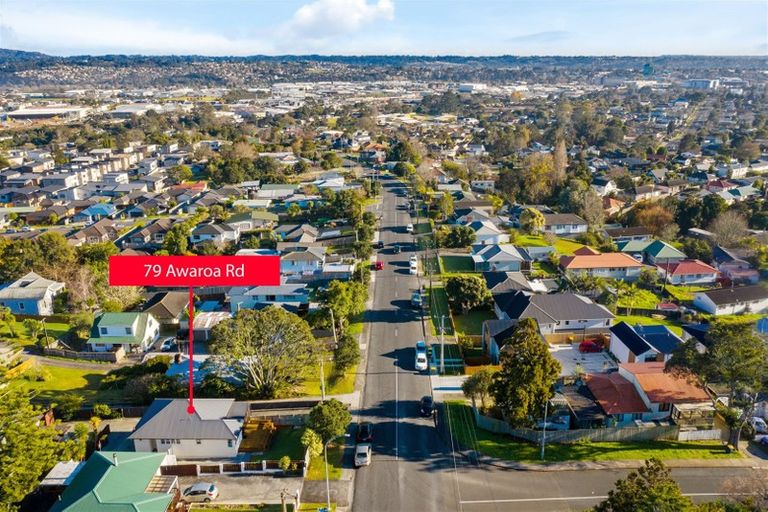 Photo of property in 79 Awaroa Road, Sunnyvale, Auckland, 0612
