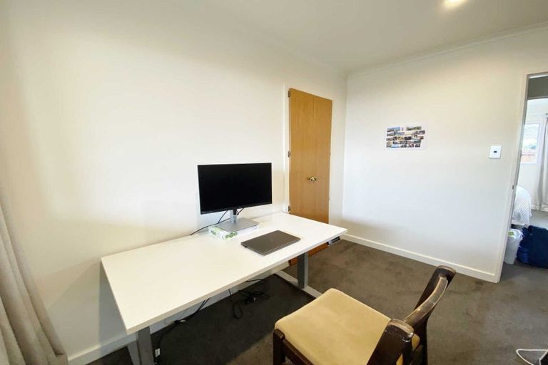 Photo of property in 2/58b Daniels Road, Redwood, Christchurch, 8051