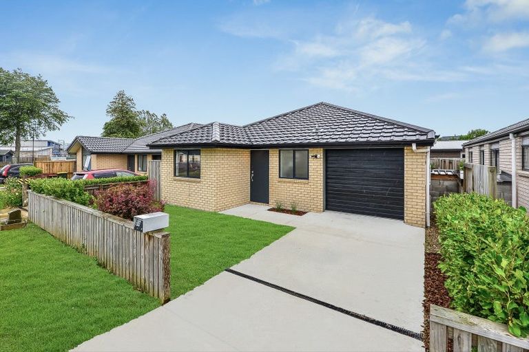 Photo of property in 28 North Ridge Drive, Rototuna North, Hamilton, 3210