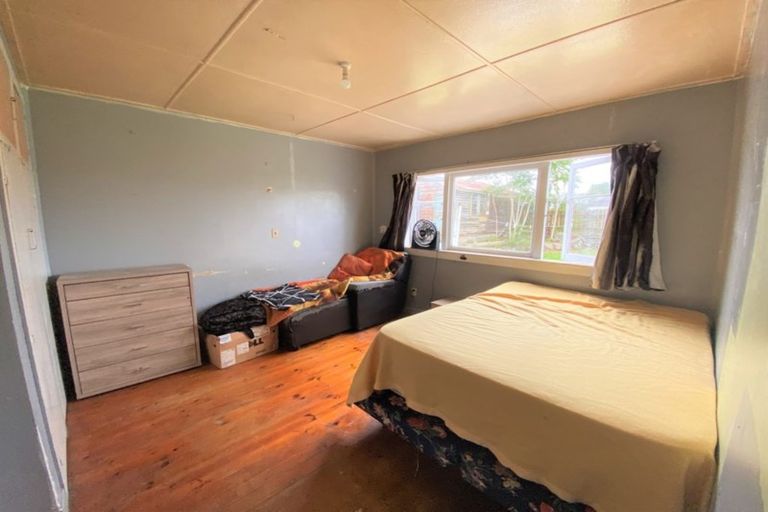 Photo of property in 42 West Coast Road, Te Kopuru, 0371