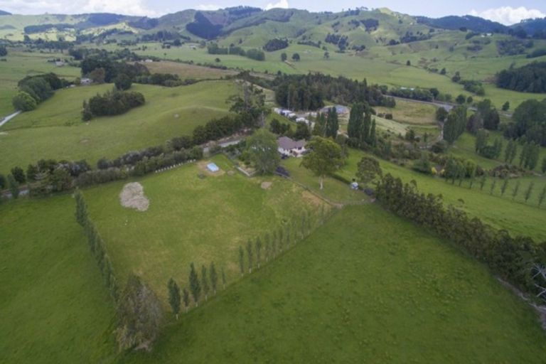 Photo of property in 576 Old Kaipara Road, Kaipara Flats, Warkworth, 0981
