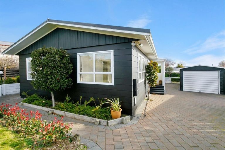 Photo of property in 65 Richmond Avenue, Richmond Heights, Taupo, 3330