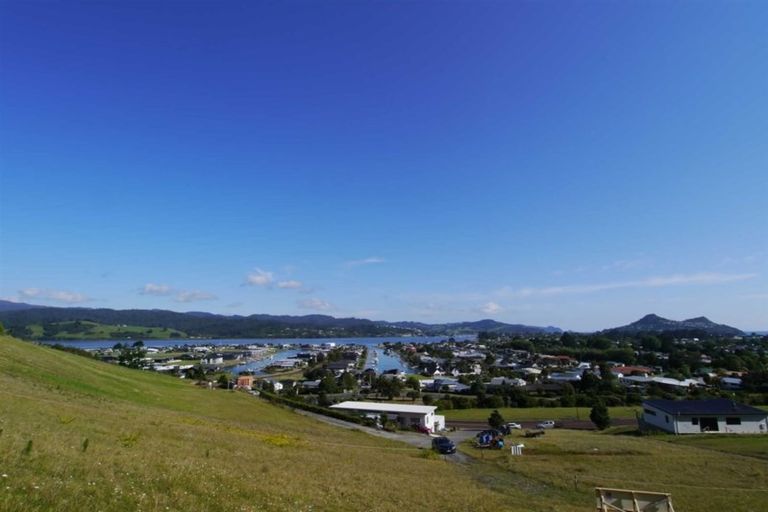Photo of property in 18 Panorama Parade, Pauanui, Hikuai, 3579