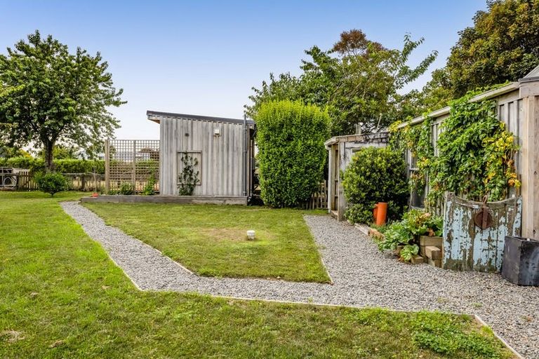 Photo of property in 5 Wynyard Street, Normanby, Hawera, 4614