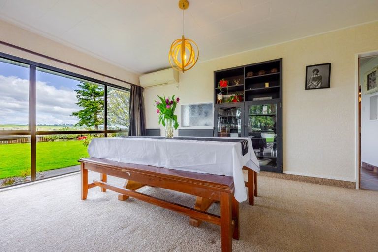 Photo of property in 1182a Tikokino Road, Waipawa, 4273
