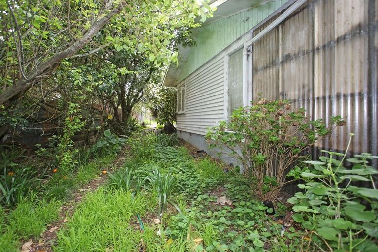 Photo of property in 44 Cape Road, Mangere, Auckland, 2022