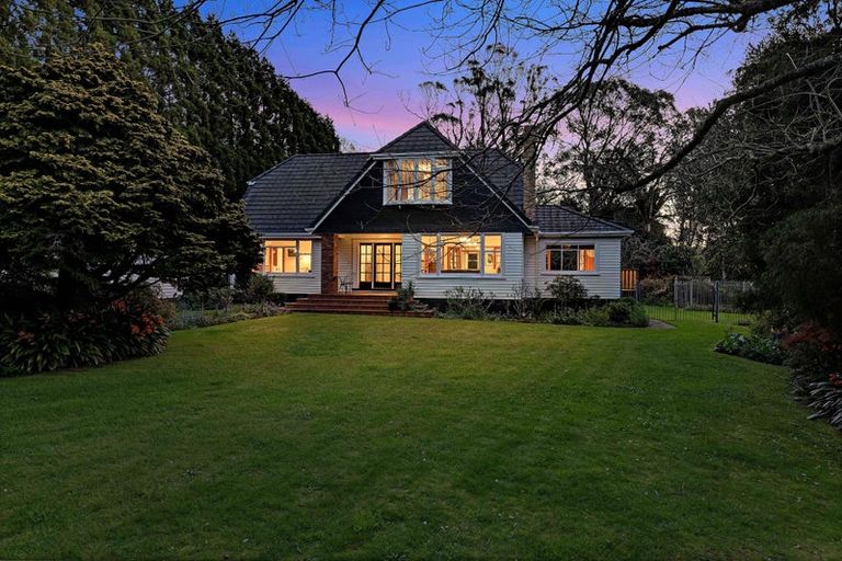 Photo of property in 140 Junction Road, Mangorei, New Plymouth, 4371