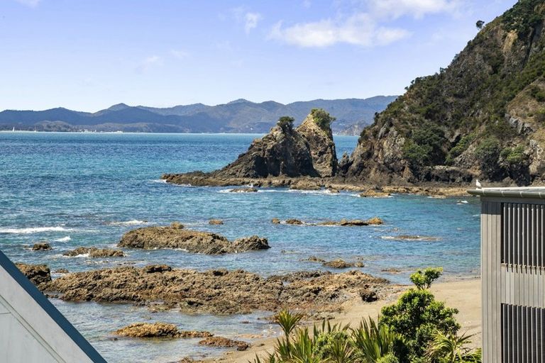 Photo of property in 58 Du Fresne Place, Russell, 0202