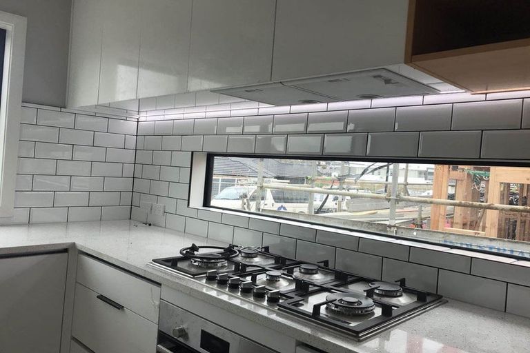 Photo of property in 2/7 Miharo Crescent, Flagstaff, Hamilton, 3210