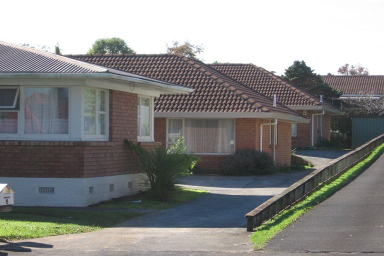 Photo of property in 2/84 Wallace Road, Papatoetoe, Auckland, 2025