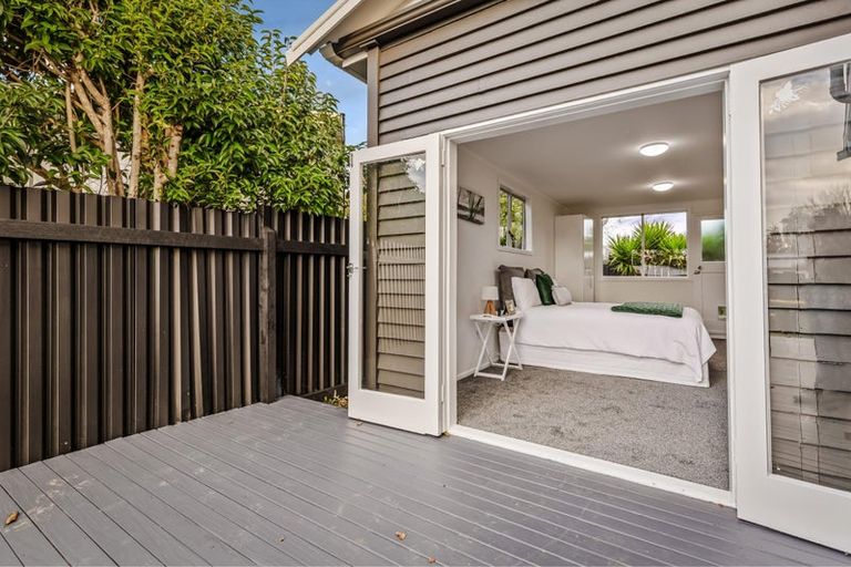 Photo of property in 2/37 Mildmay Road, Henderson, Auckland, 0610