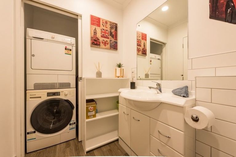 Photo of property in Terrace Heights Apartments, 12d/163 The Terrace, Wellington Central, Wellington, 6011