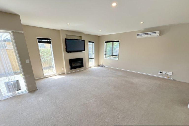 Photo of property in 16 Saint Florian Place, Woolston, Christchurch, 8062