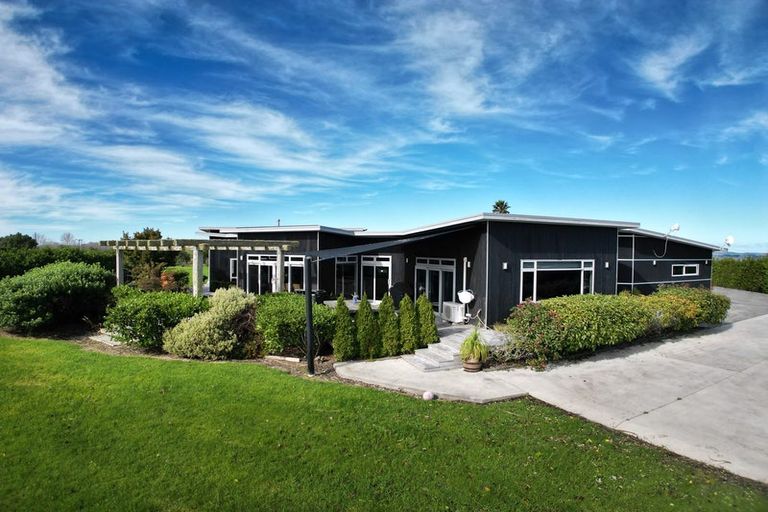 Photo of property in 141 Arapohue Road, Turiwiri, Dargaville, 0374