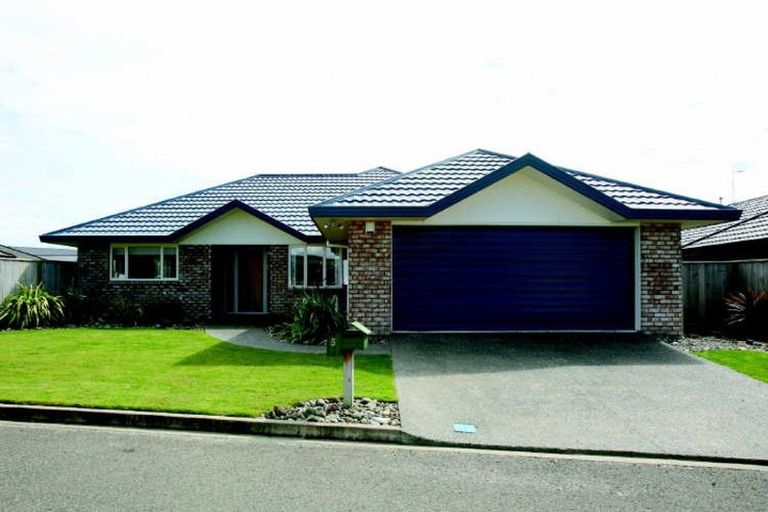Photo of property in 5 Lourie Way, Fitzherbert, Palmerston North, 4410