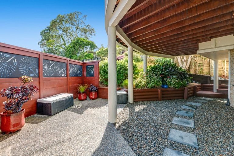 Photo of property in 38 Vista Motu, Red Beach, 0932