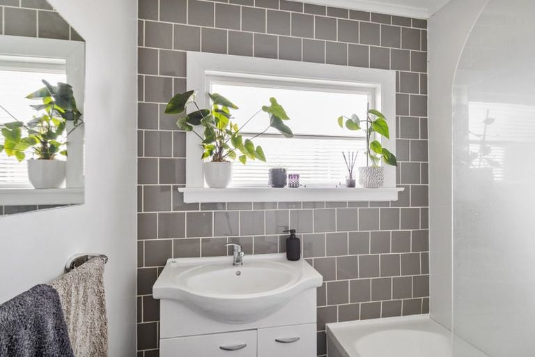 Photo of property in 48 Pages Road, Marchwiel, Timaru, 7910