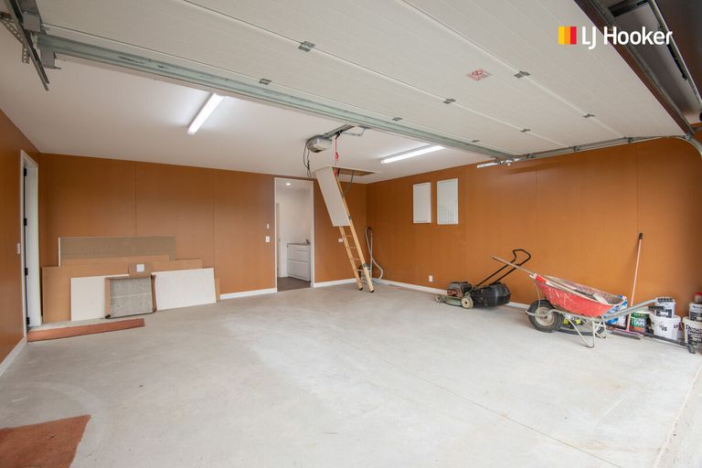 Photo of property in 44 Constitution Avenue, Milton, 9220