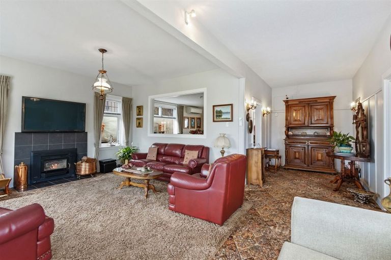 Photo of property in 22 Main Road, Mount Pleasant, Christchurch, 8081