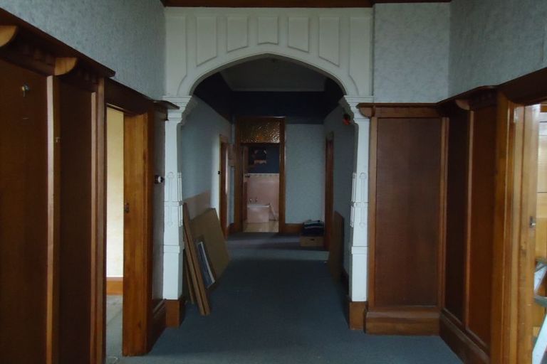 Photo of property in 22 Timaru Road, Waimate, 7924