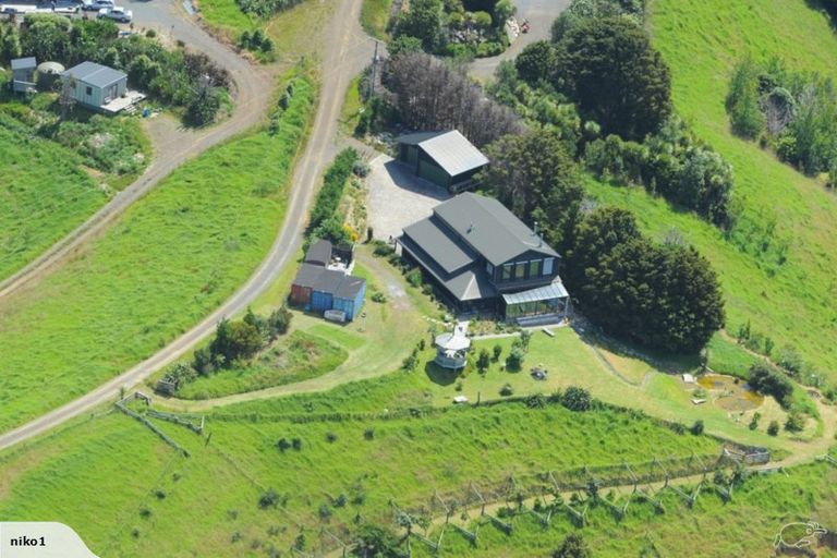 Photo of property in 92 Kiwi Bush Lane, Ngunguru, Whangarei, 0173