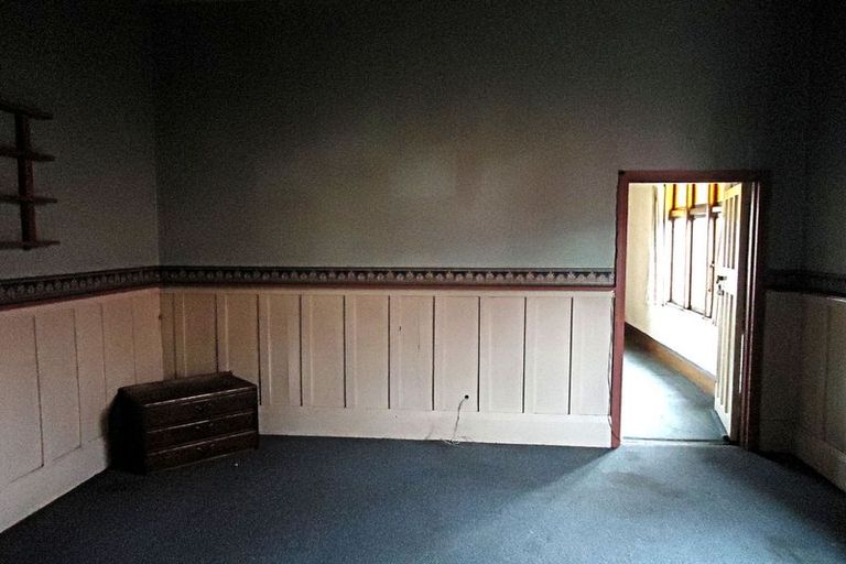 Photo of property in 22 Timaru Road, Waimate, 7924