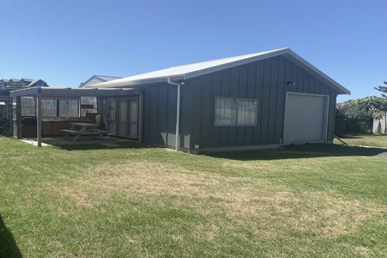 Photo of property in 232 Maunsell Road, Port Waikato, Tuakau, 2695