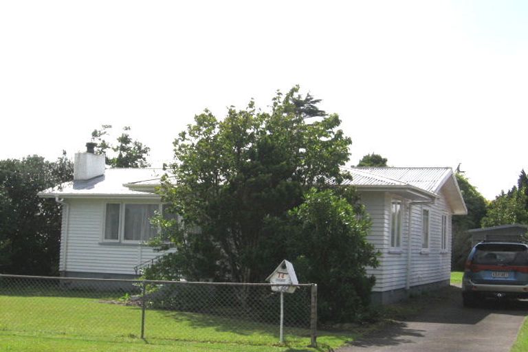 Photo of property in 14 Abel Tasman Avenue, Henderson, Auckland, 0610
