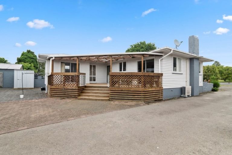Photo of property in 8 Puweto Street, Selwyn Heights, Rotorua, 3015