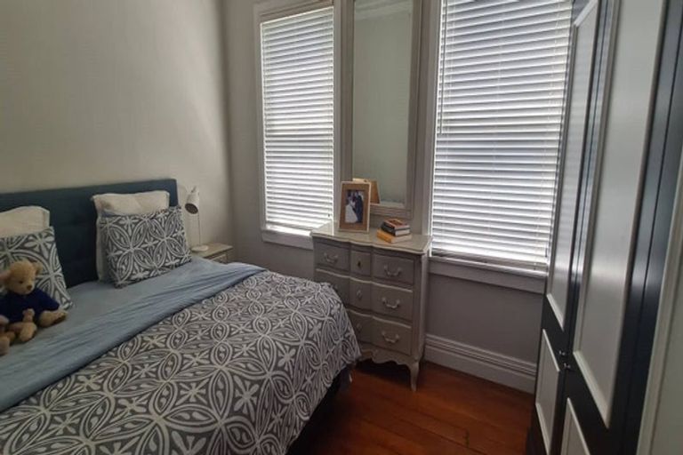 Photo of property in 64b Tramway Road, Beach Haven, Auckland, 0626