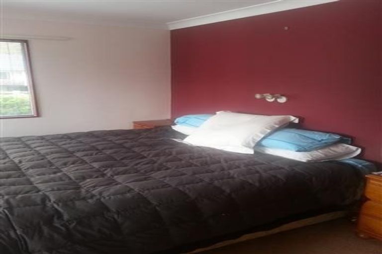 Photo of property in 116 Mana Esplanade, Paremata, Porirua, 5026