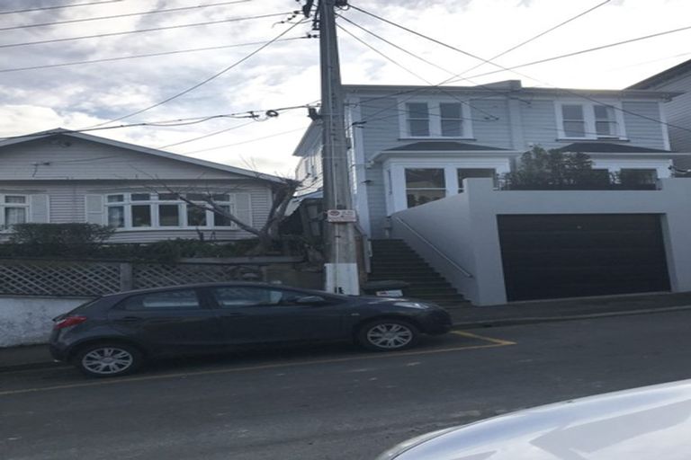 Photo of property in 7 Albany Avenue, Mount Victoria, Wellington, 6011