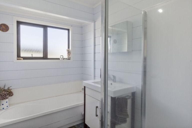 Photo of property in 61 Kimihia Road, Huntly, 3700