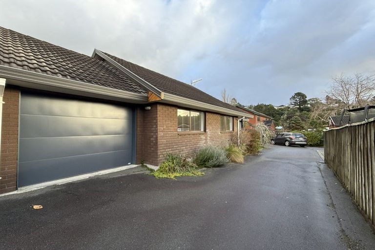 Photo of property in 2/362 Stokes Valley Road, Stokes Valley, Lower Hutt, 5019