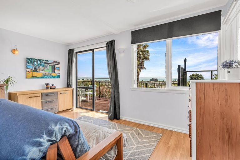 Photo of property in 51 Tosswill Road, Tahunanui, Nelson, 7011