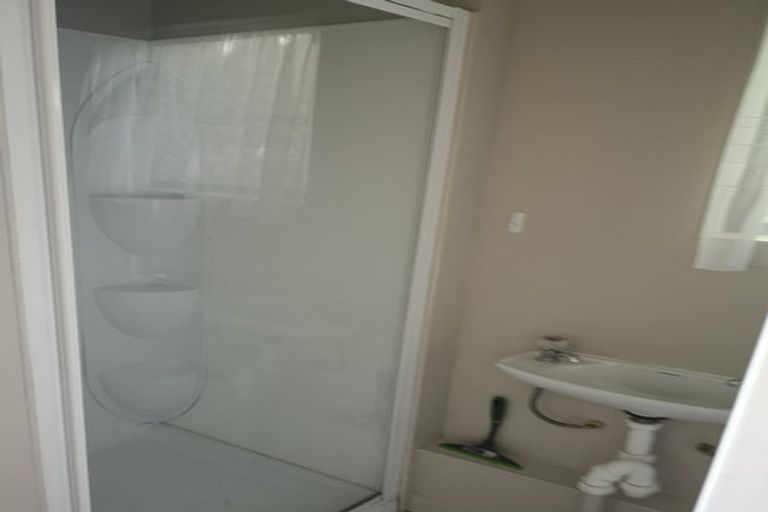 Photo of property in 14-16 Edgeware Road, Wilton, Wellington, 6012