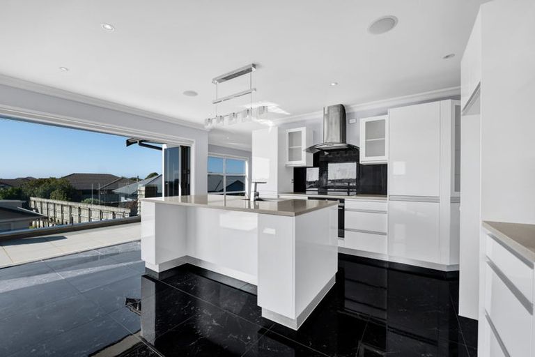 Photo of property in 7 Amy Way, Bell Block, New Plymouth, 4312