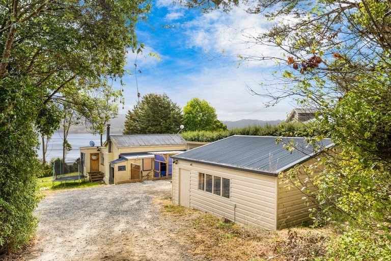 Photo of property in 117 Doctors Point Road, Waitati, 9085