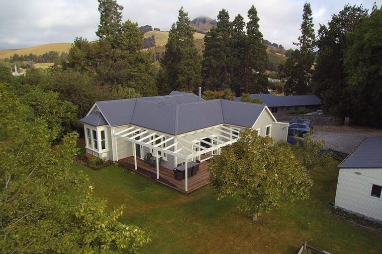 Photo of property in 27 Brough Street, Palmerston, 9430