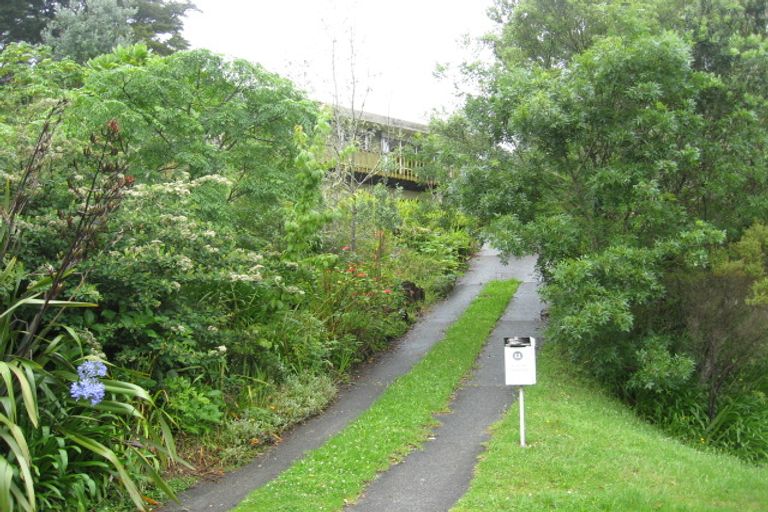 Photo of property in 10 Ballagh Close, Onerahi, Whangarei, 0110