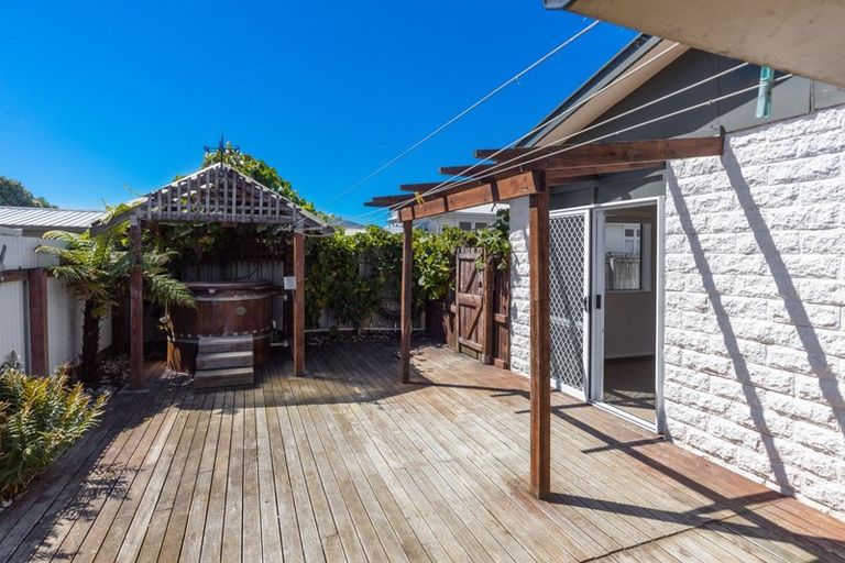 Photo of property in 16 Linton Street, Mayfield, Blenheim, 7201