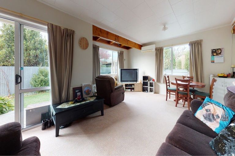 Photo of property in 35 Manchester Street, Tinwald, Ashburton, 7700