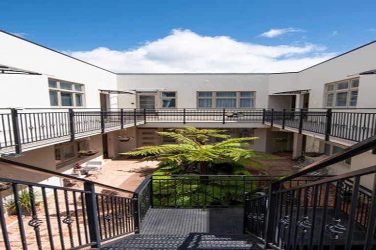 Photo of property in 11-19 Wellington Street, Picton, 7220